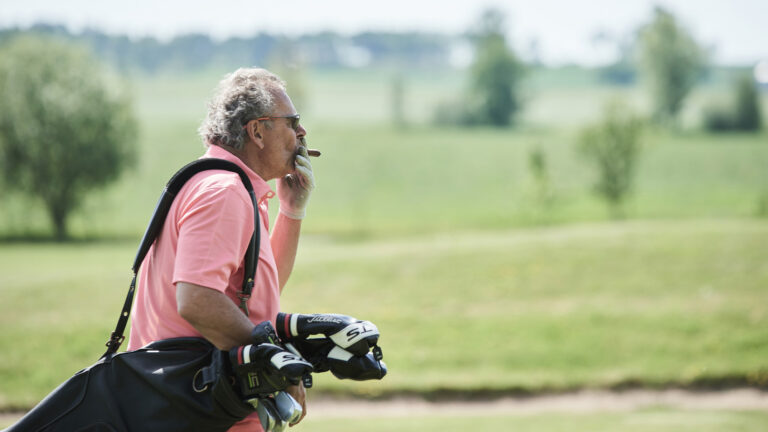 Golfpaket – nu är säsongen iång!